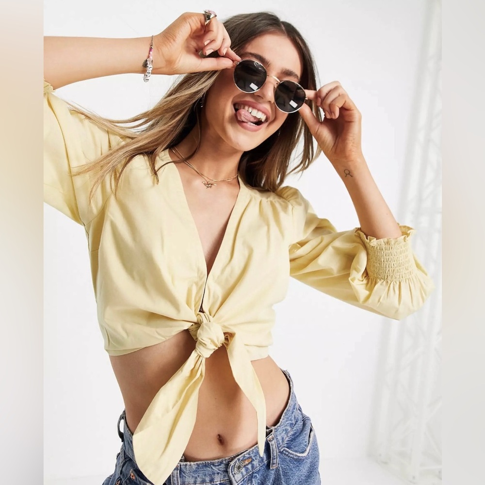Abercrombie and Fitch Tie Front Poplin Crop Top Long Sleeve Butter Yellow